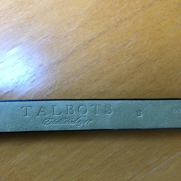 Talbots skinny black belt Small - Picture 4 of 5